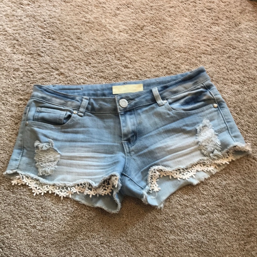 Light wash Jean shorts